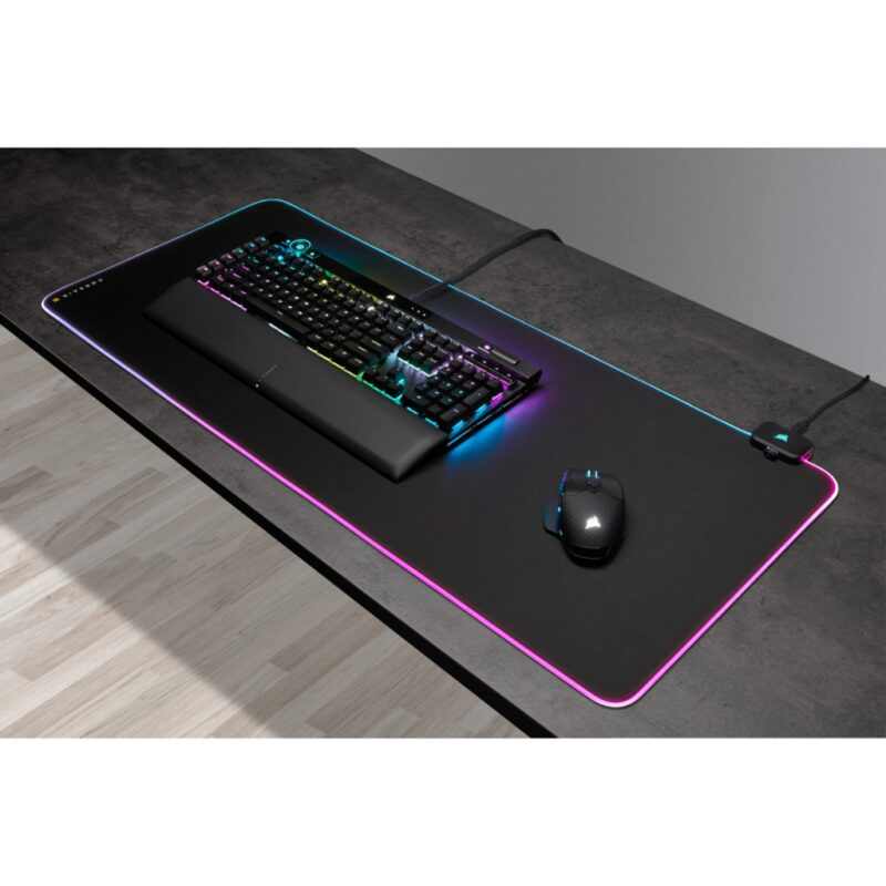 Corsair MM700 RGB Tapis de souris de jeu Noir