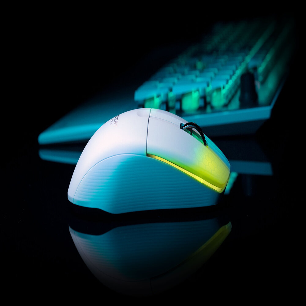 Souris gaming sans fil Kone Pro Air - Noir RVB Souris gaming sans fil Kone Pro Air - Noir RVB