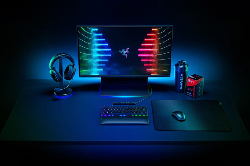 Razer Strider Tapis de souris de jeu Noir